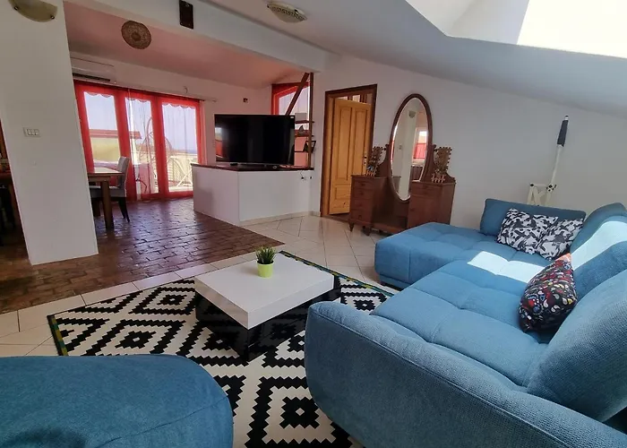 Paradiso Apartman Póla